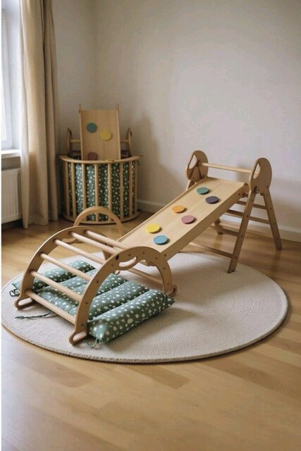 PİKLER OYUN SETİ AHŞAP MONTESSORİ