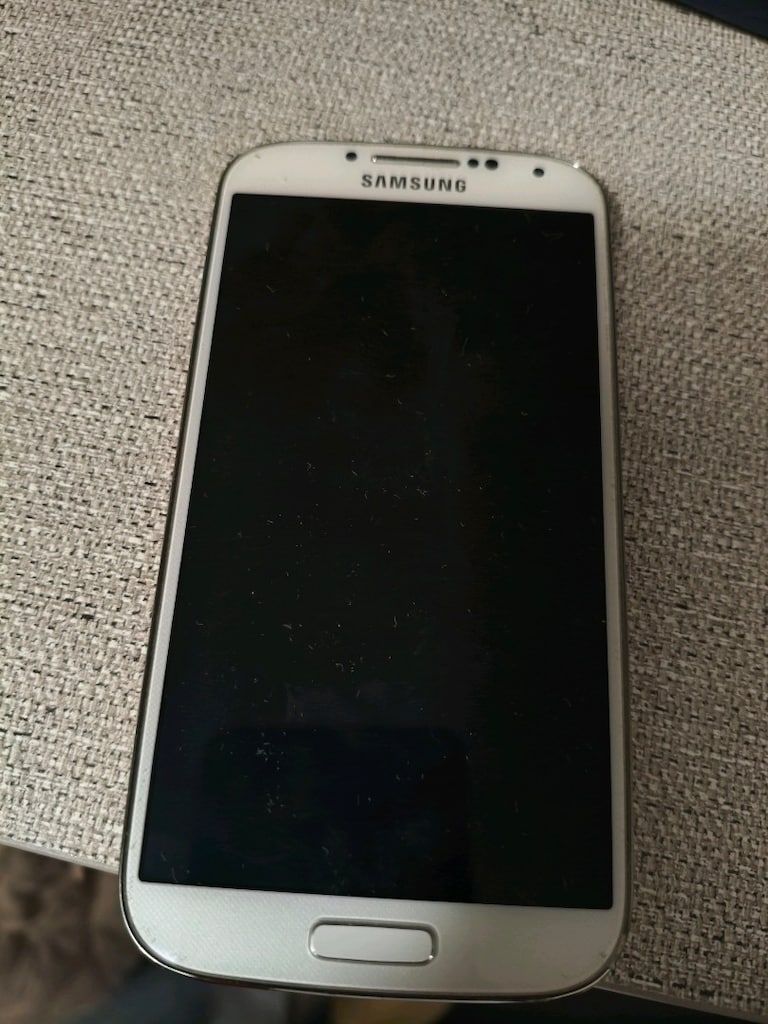 Samsung Galaxy S4 - 4