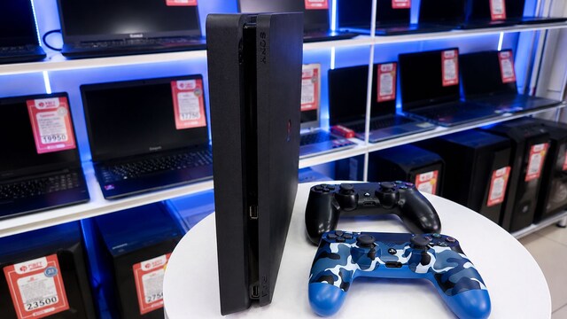 ABT BİLİŞİM – PlayStation 4 | 1 TB | Orijinal Çift Kol | 7 Oyun