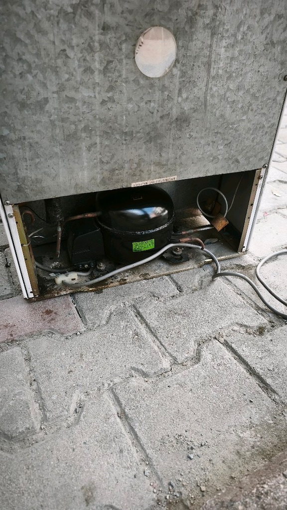 Mini Buzdolabı - 12