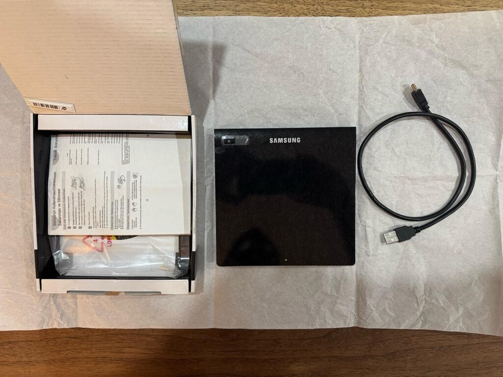 Samsung SE-208 Ultra ince DVD yazıcı - 3