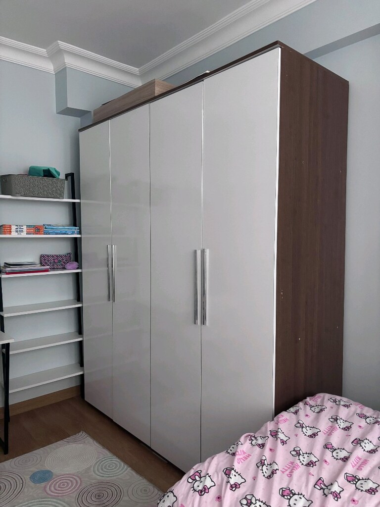 gardrop ve çalışma masası - 2