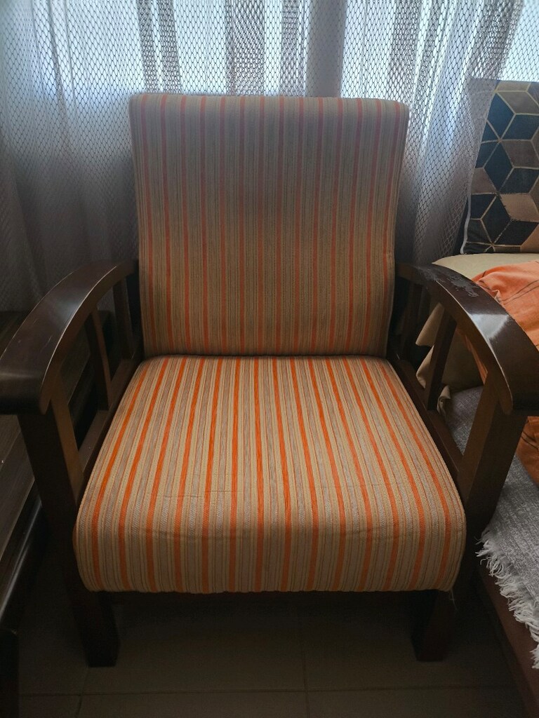 İki adet koltuk - 2