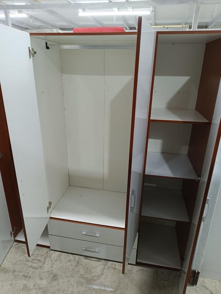 ELBİSE DOLABI 4 kapaklı EVE TESLİM MONTAJ DAHİL FİYAT - 3