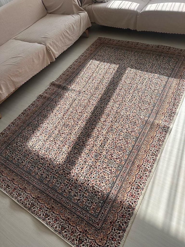 Saray Yün Hali