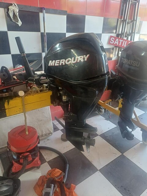 MERCURY 25HP KISA ŞAFT ENJEKSİYONLU 4 ZAMANLI TEKNE BOT DENİZ MOTORU