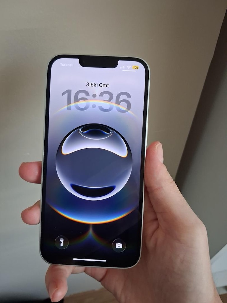 İPhone 16e - 2