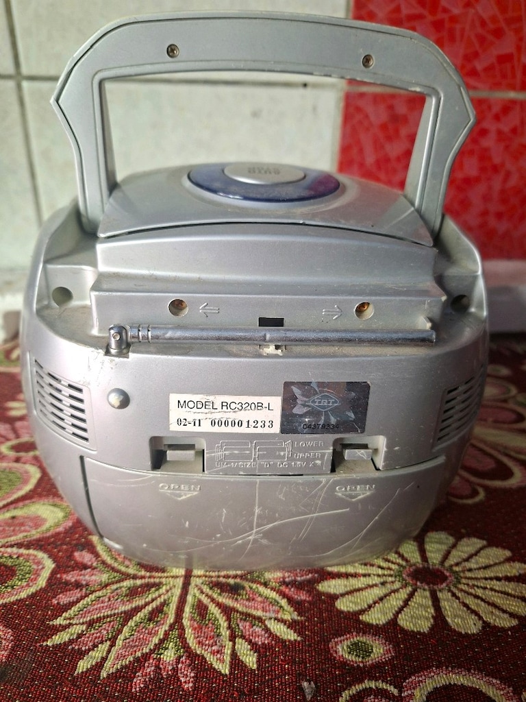 SUNNY RADYO KASET ÇALAR RADYO AUX ÇALIŞIYOR KASET LASTİKLERİ KOPUK - 5