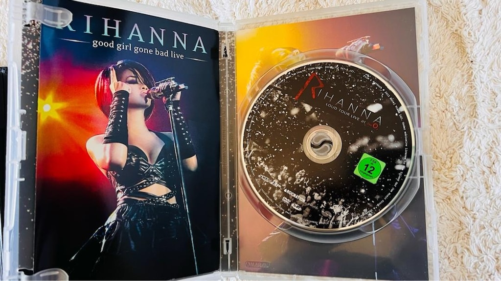 RIHANNA 3’lü konser CD - 5
