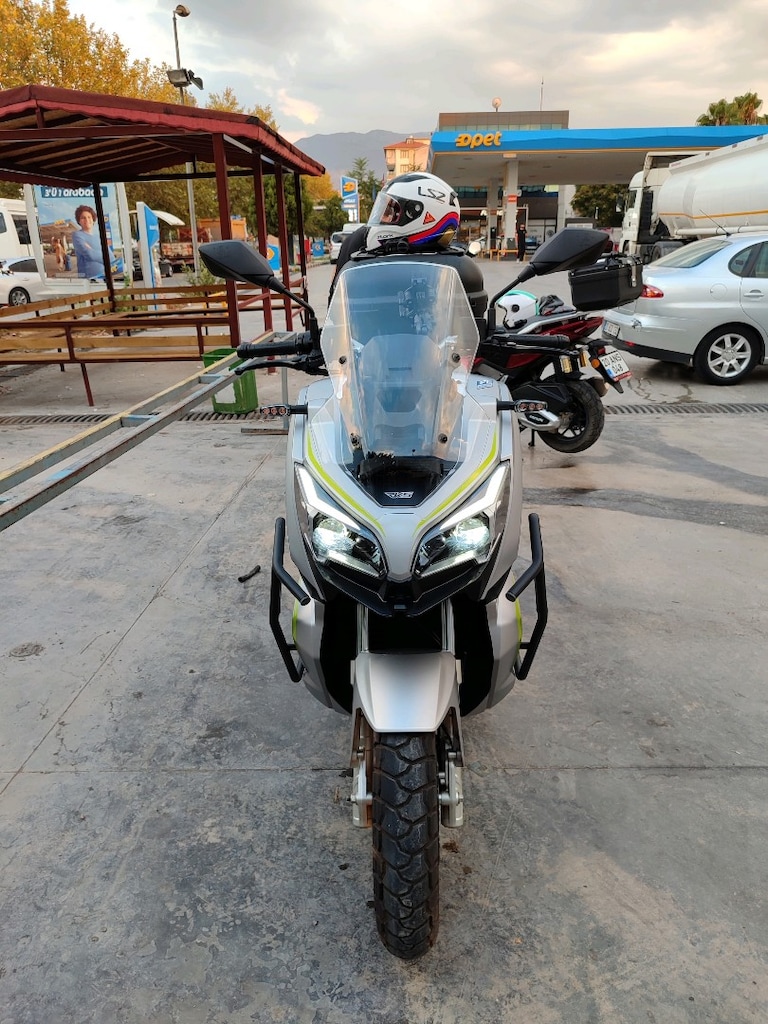RKS REALE X 125 - 4