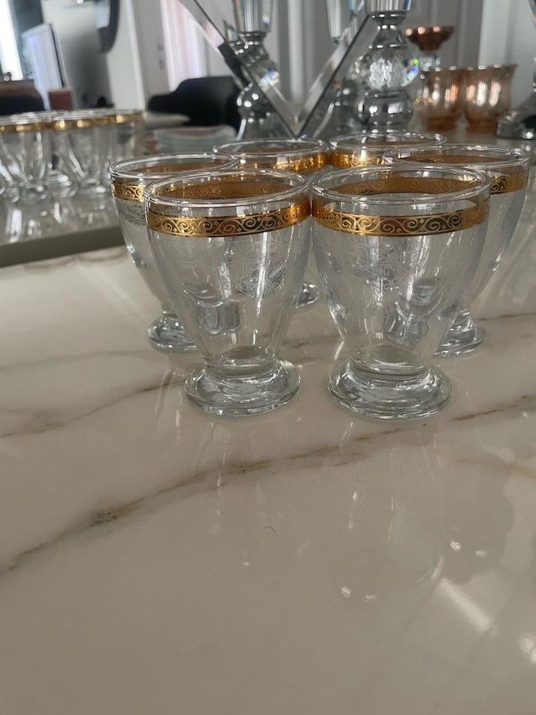 Kahve yanı su bardağı ayaklı altın sulu - 2