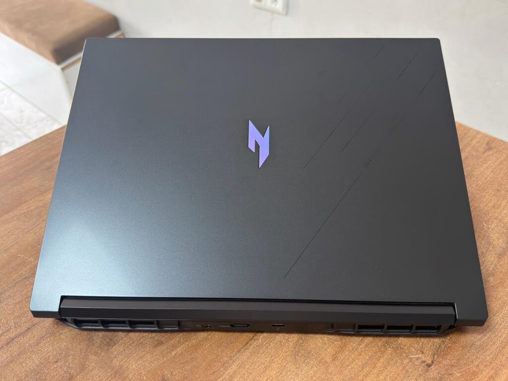 Acer Nitro V16 İ5-14450HX RTX4050 Gaming Laptop - 7