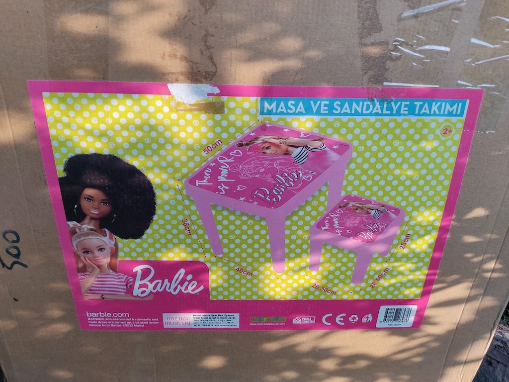 BARBİE MASA SETİ SIFIR ÜRÜN ÖLÇÜ RESİMDE VAR HALEN SATILIK - 4