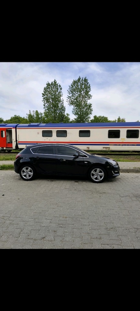 MASRAFSIZ & TRİGERİ YENİ! 136 BİN KM ASTRA J SPORT - 13