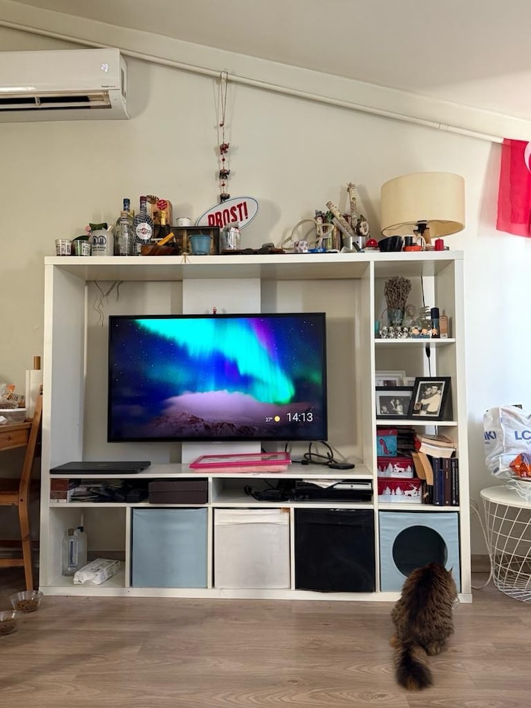 İkea TV Ünitesi - 3