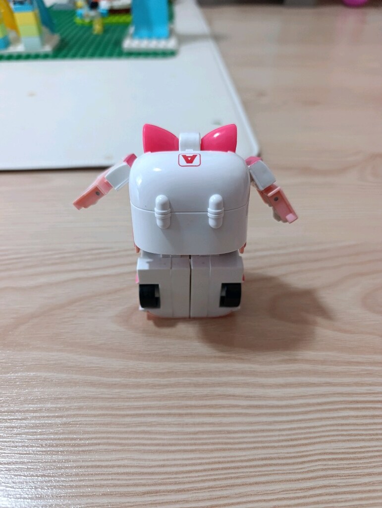robocar poli amber - 4