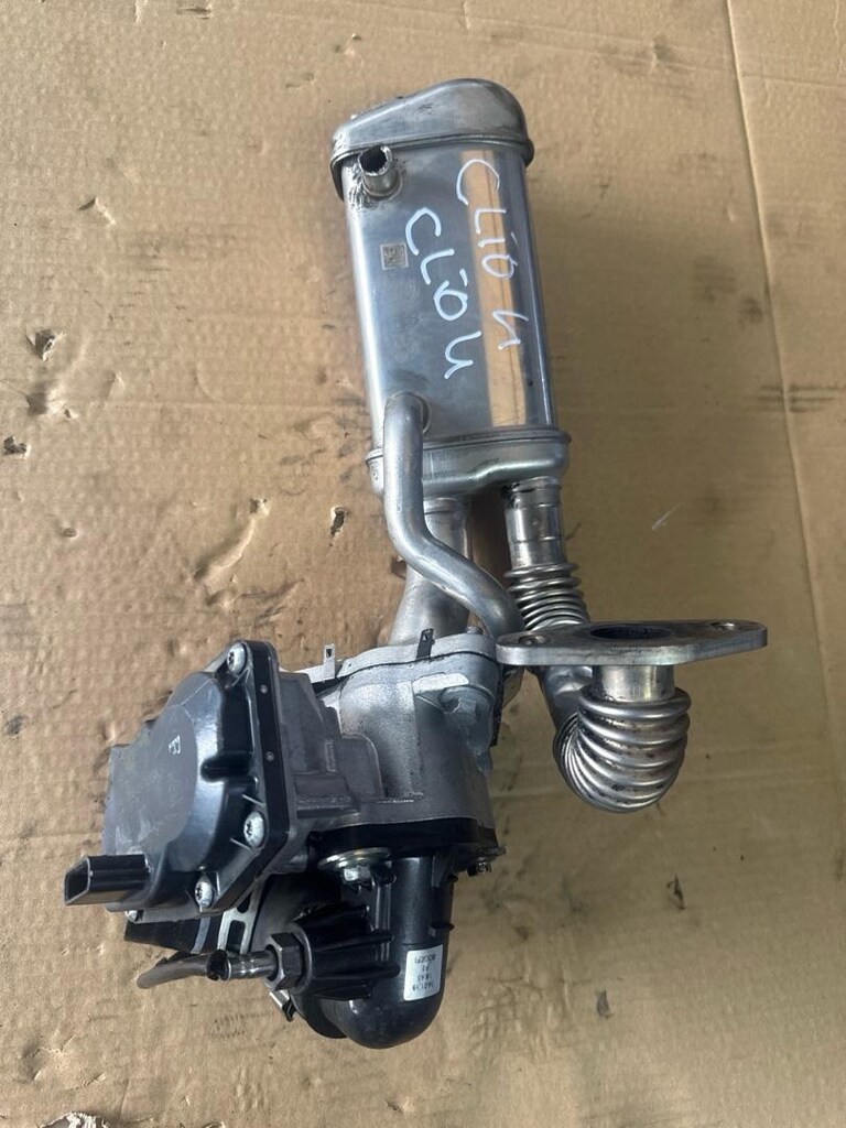 Renault Clio 4 Egr soğutucu komple Çıkma orijinal - 3