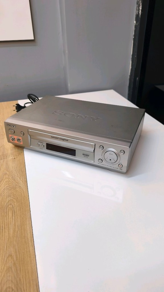Sony SLV-SE230 Smart Engine VHS Video Oynatıcı Kaydedici Sorunsuz - 5
