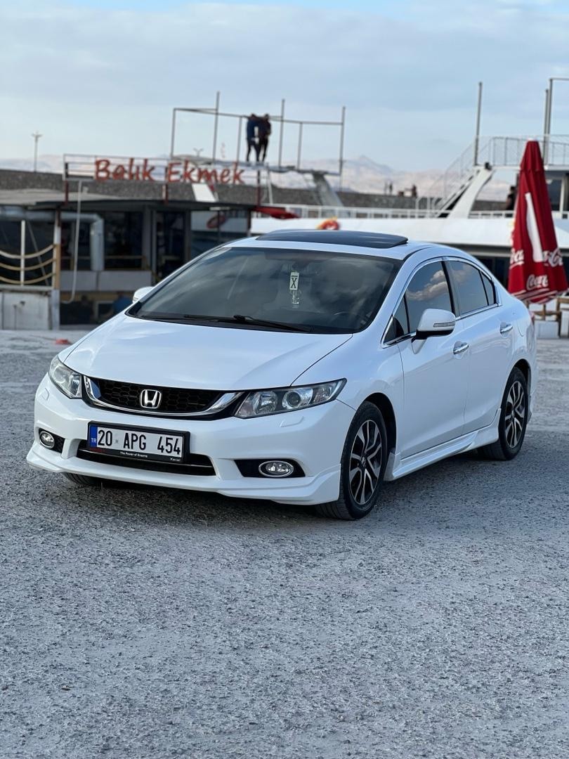 Memurdan 2015 Model Honda Civic Eco Elegans - 5