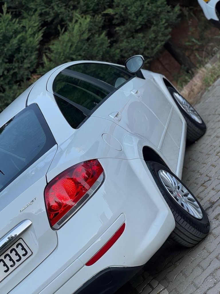 FİAT LİNEA BOYASIZ DEĞİŞENSİZ GSR’Lİ FULL BAKIMLI - 8