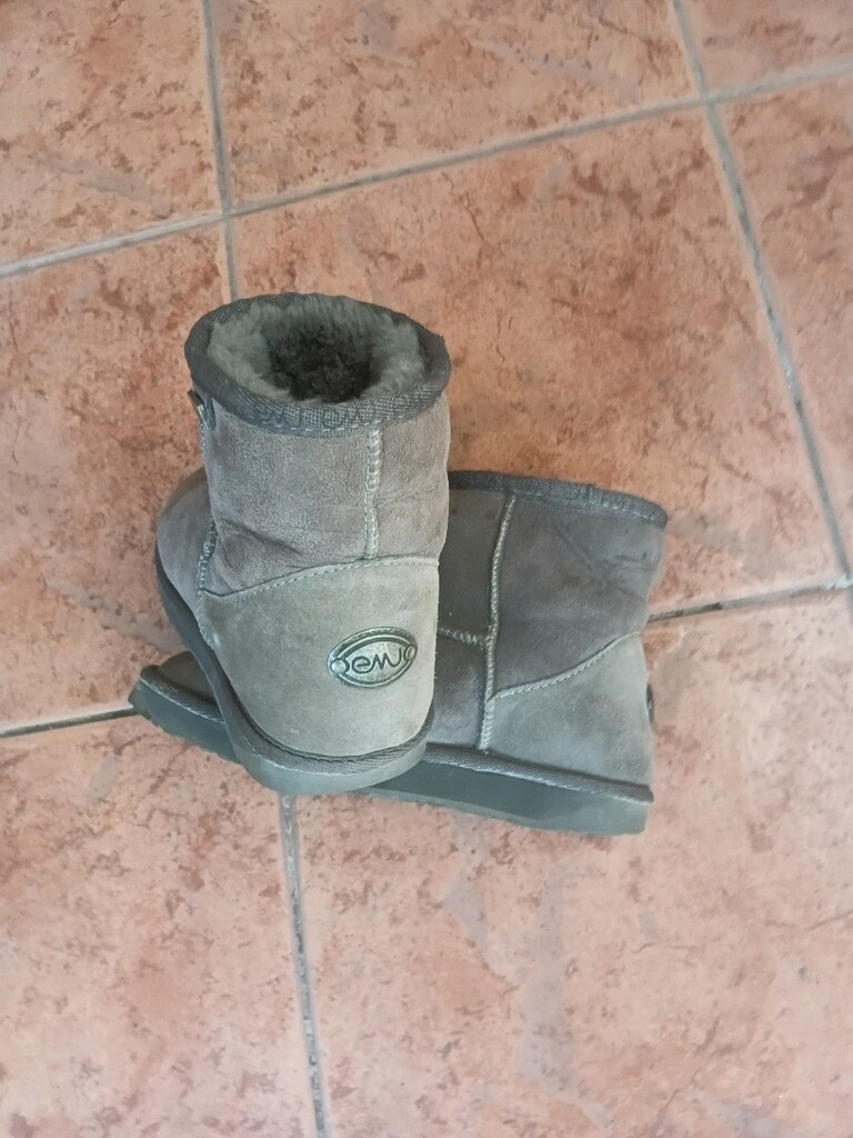 Emu Australia kadın botu. Avustralyadan orjinal 38 numara 24.5 cm UGG - 3