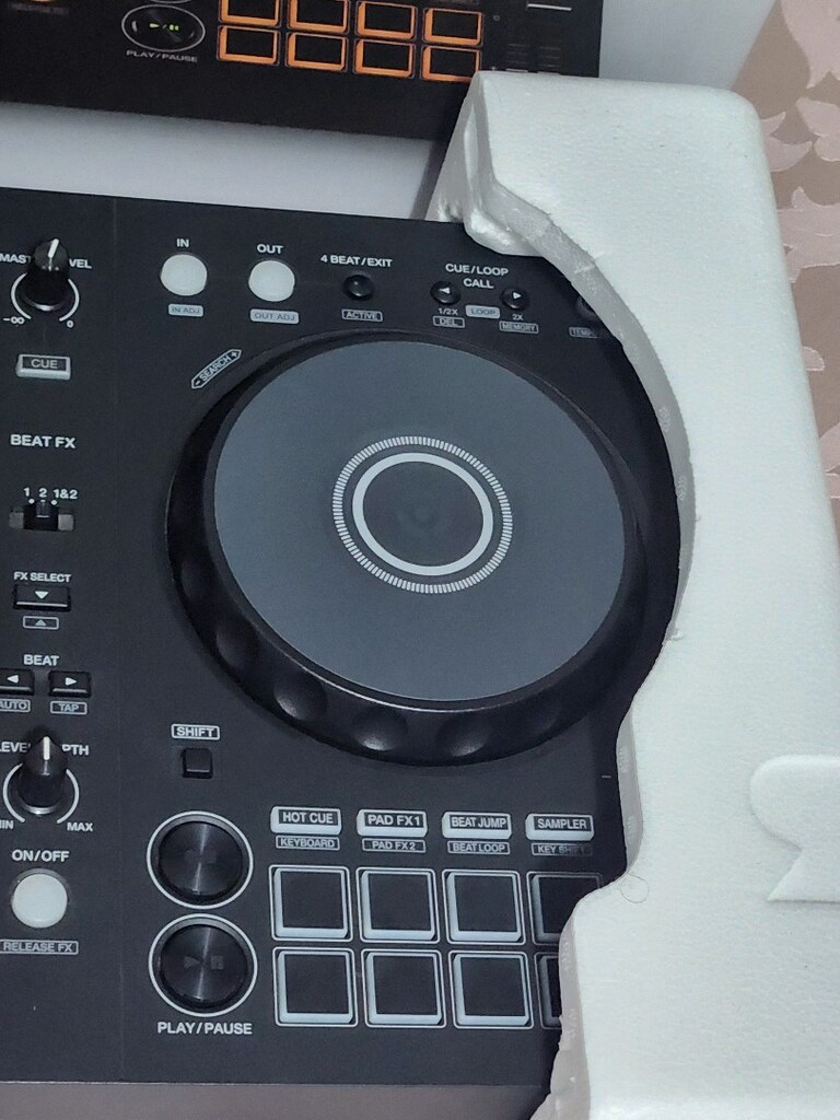 Pionner DDJ- FLX4 Sıfır Ayarında Nokta Hatasız - 8