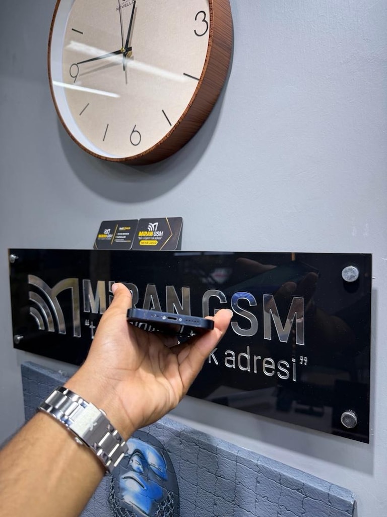 İphone 13 1 sene açık - 4