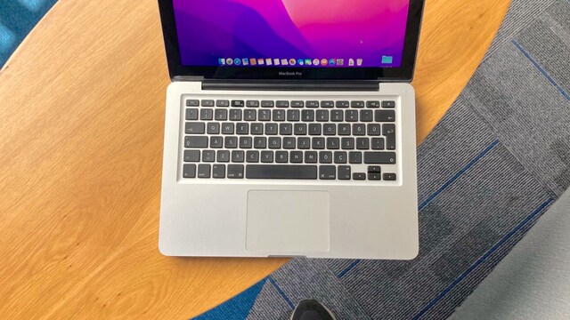 TAKAS İMKANI - MacBook Pro 2.7GHz i7 İşlemci Temiz 500GB HDD