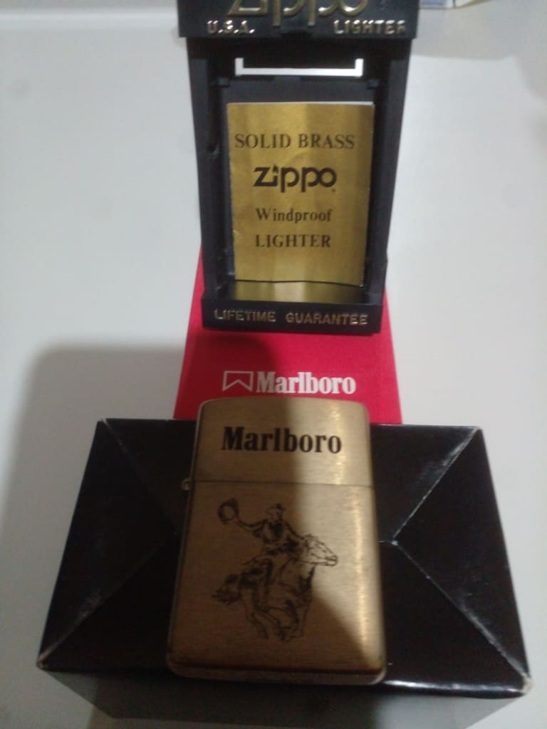 ZİPPO SOLİD BRASS MARLBORO KUTULU ÇAKMAK (TEKLİFSİZ/PAZARLIKSIZ!!) - 2