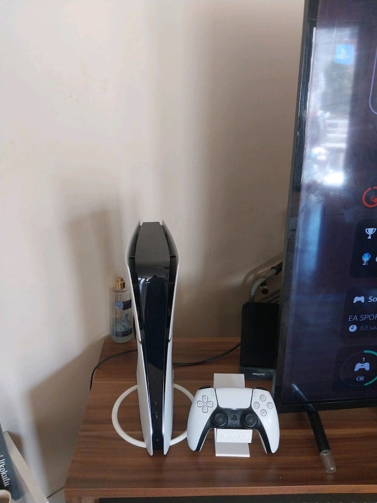 ps5 slim digital - 2