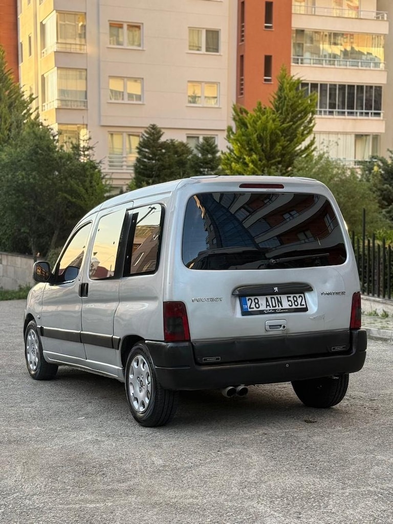 1.9 PARTNER - 3