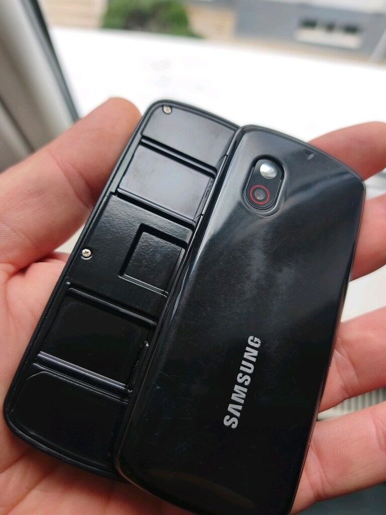 Samsung cep telefonu - 3