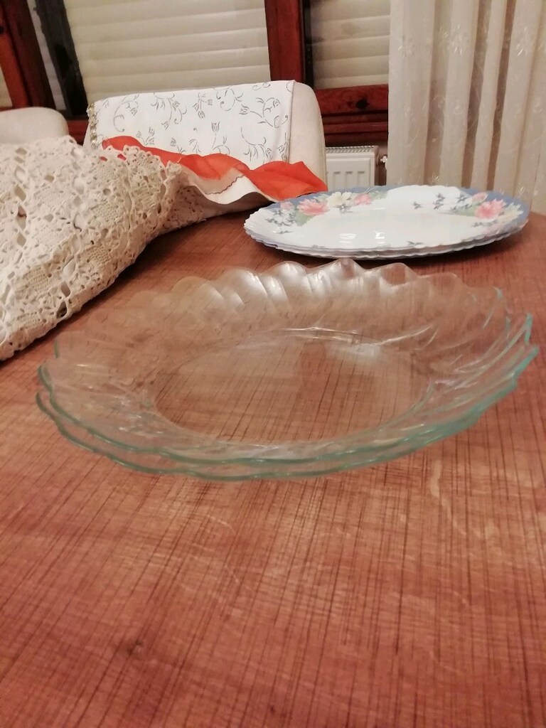 4 adet (2 cam+2 porselen) sunum tabağı - 2