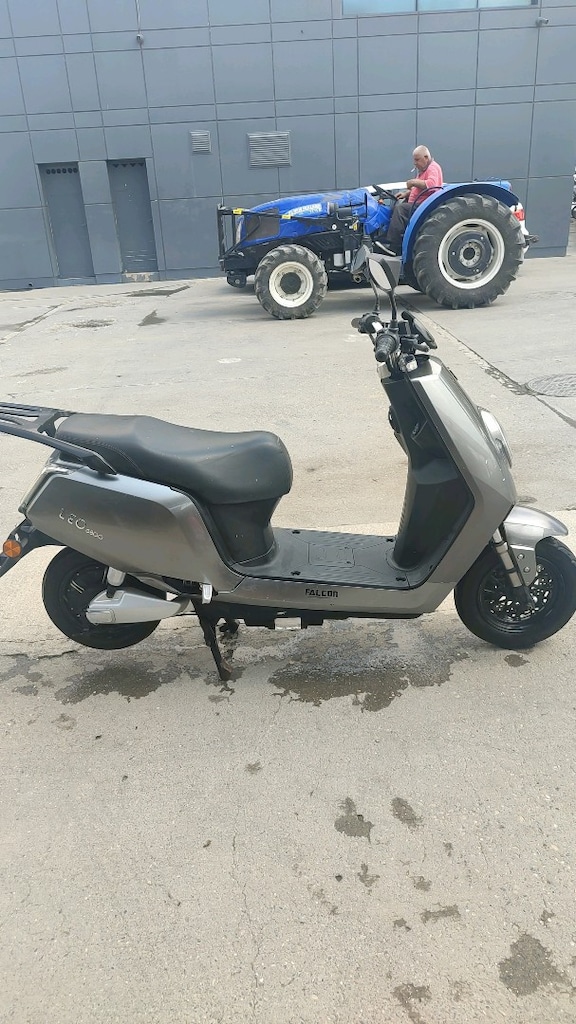 Falcon Leo 6800, 1200 W güçlü motor, 72 V / 20 Ah akü 50 km menzil - 4