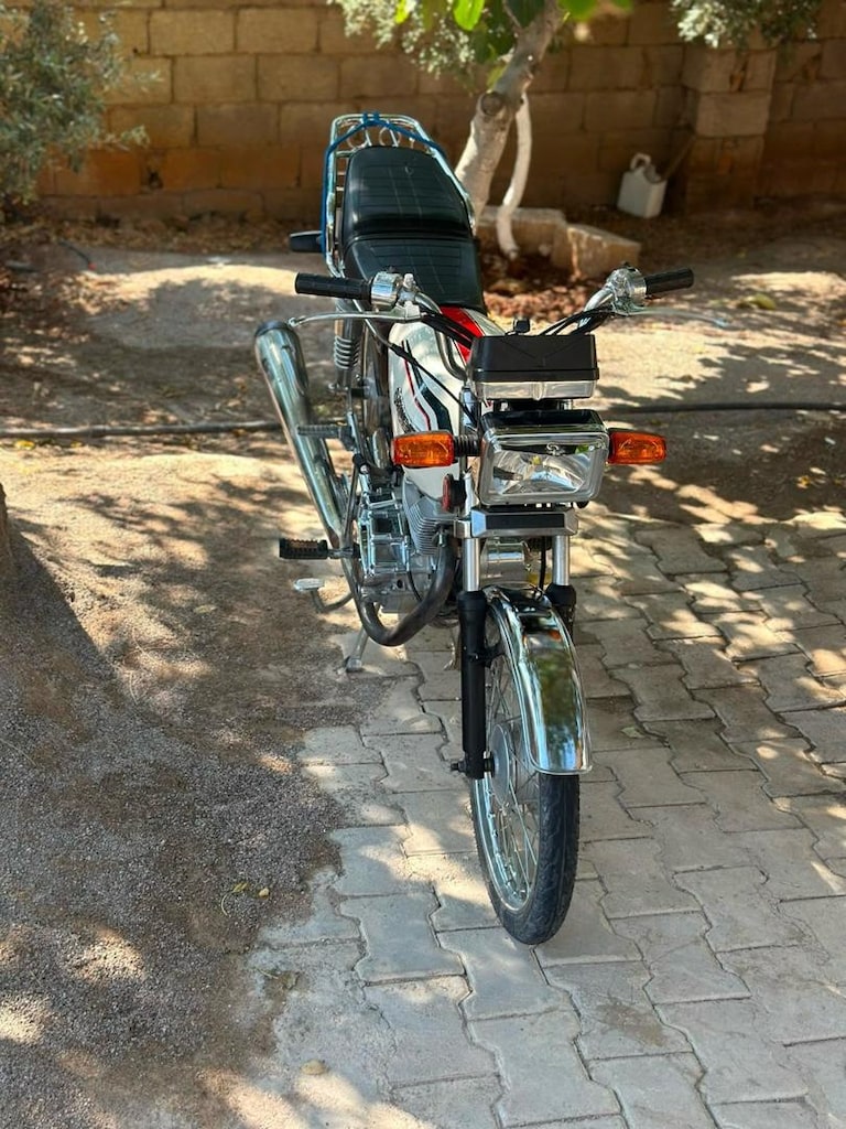 2014 Model 100 cg - 4