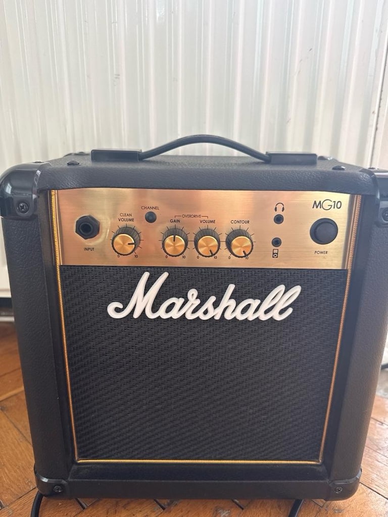 Sire marka elektro gitar fazla temiz - 3