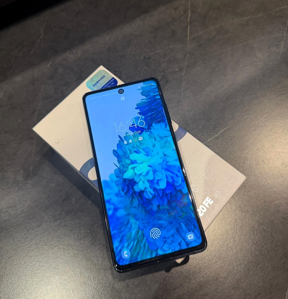 SAMSUNG S20 FE 128 GB 8GB RAM KUTUSU FATURASI MEVCUT SORUNSUZ - 2