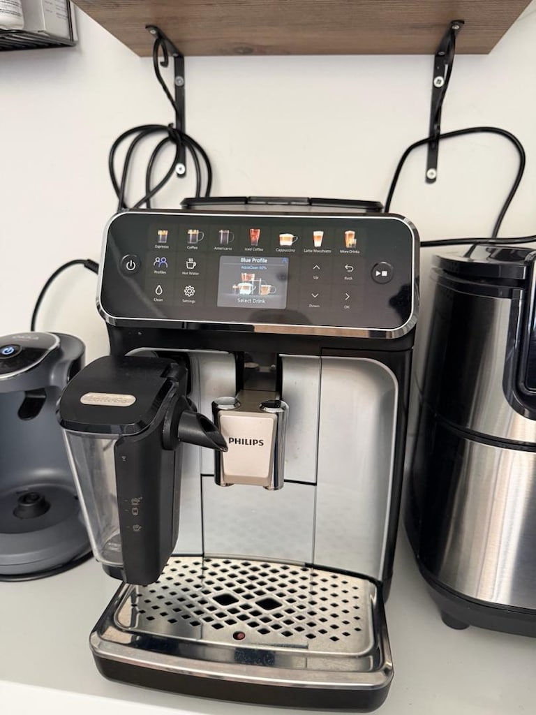 PHILIPS EP4446/70 TAM OTOMATIK ESPRESSO MAKINESI Tam Otomatik Espresso - 5
