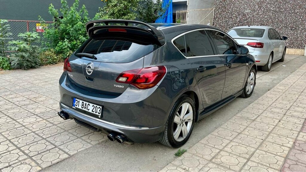 2013 Opel Astra 1.4 Turbo Sport 166.000 KM - 6