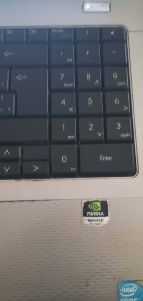 CASPER NİRVANA LAPTOP EKRANIN SAĞ ALT KÖŞESİNDE PAS LEKESİ VARDIR - 5