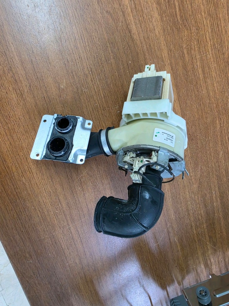 Bulaşık Makinesi Sirkülasyon Yıkama Motoru Pompası Ariston LBF 31 - 5
