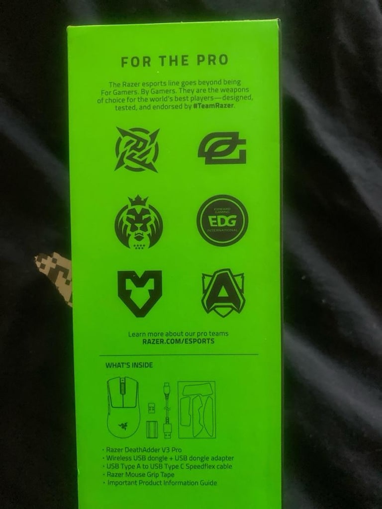 RAZER DEATHADDER V3 PRO - 2