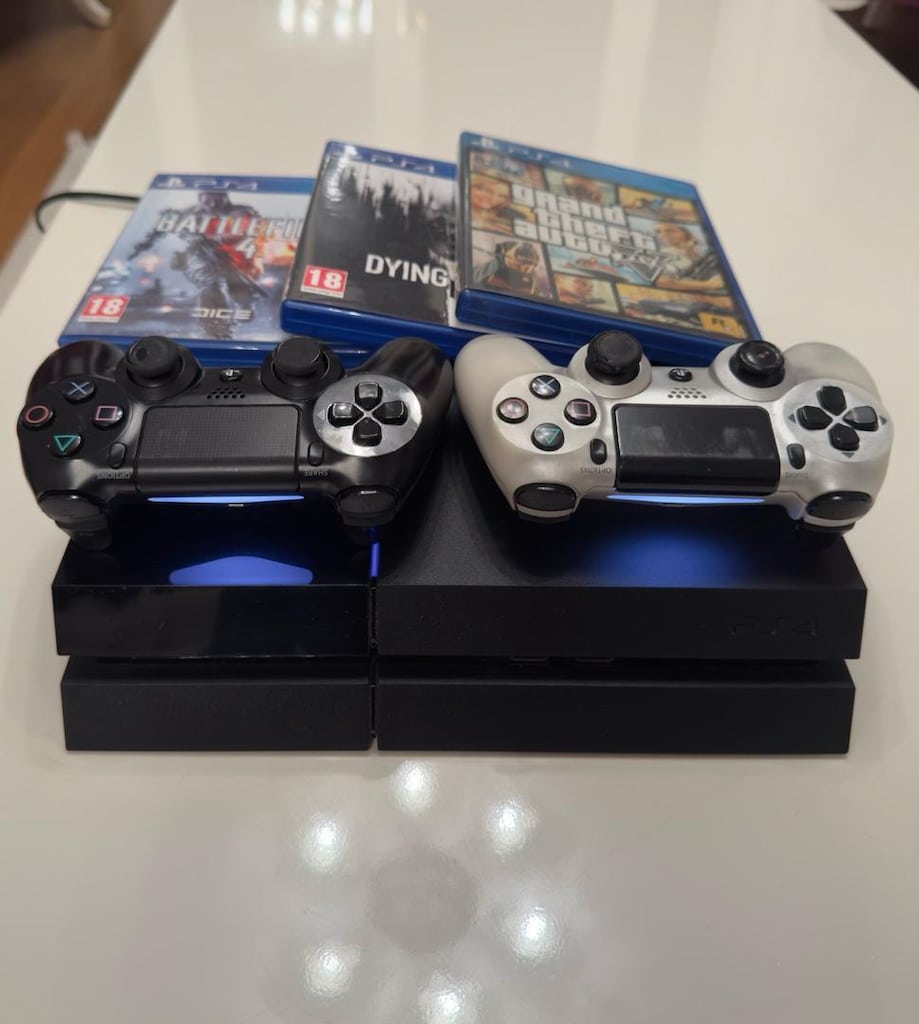 PlayStation 4 Konsol ve Oyunlar - 2