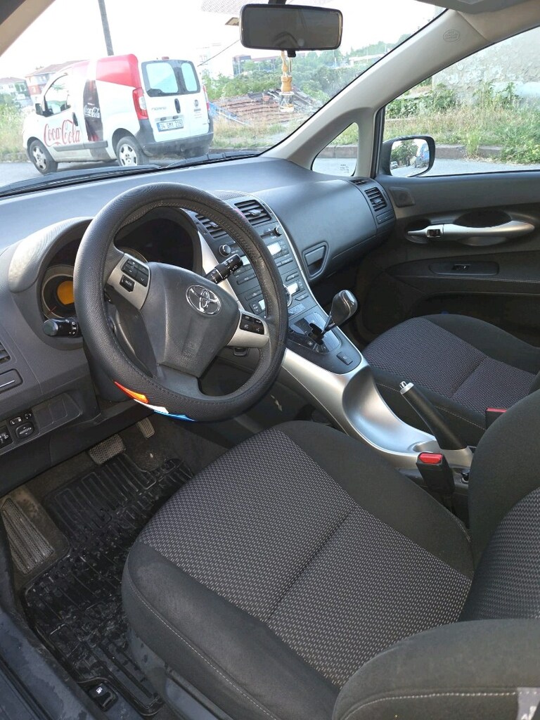 2011 Toyota Auris 1.4 D-4D Comfort Extra - 9