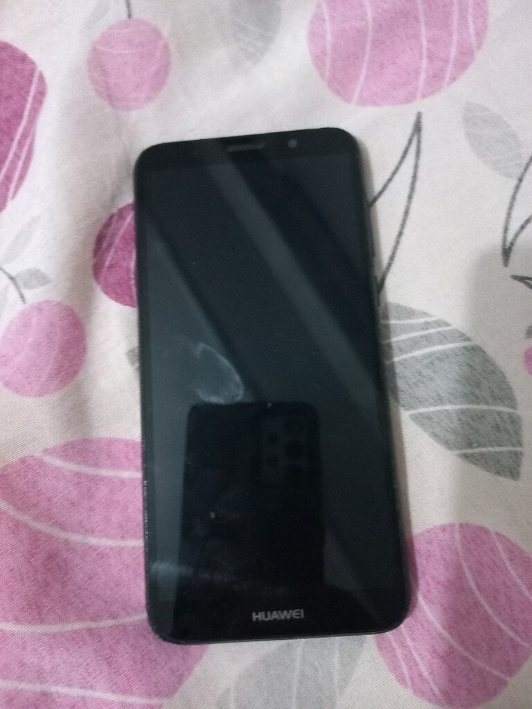 Huvai Y 5 - 2