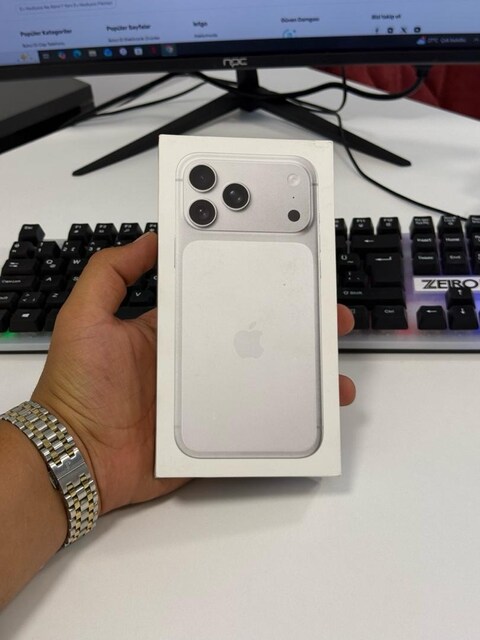 İPHONE 17 PRO MAX