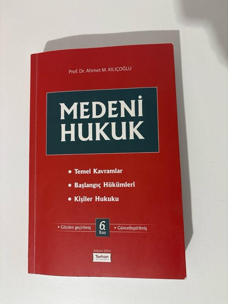 Hukuk Fakültesi 1. Sınıf Kitapları - 9