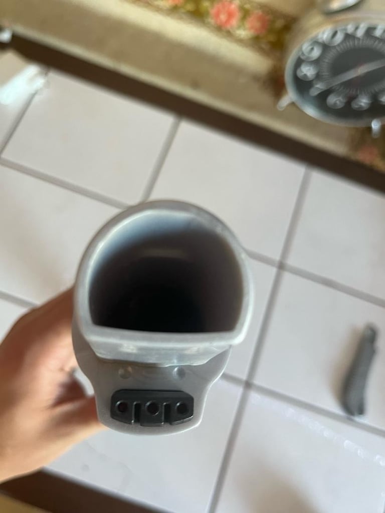 Bissell 2907C Dikey Şarjlı Süpürge Borusu - 3