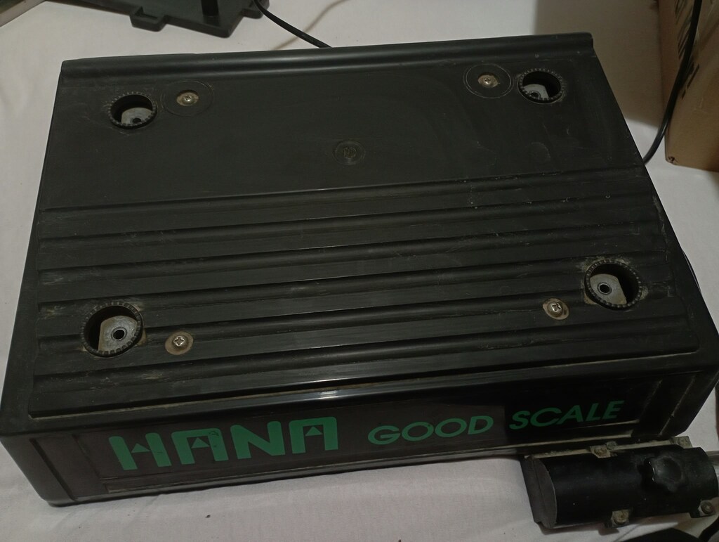 Ekranı ve Tartısı Sağlam Tuş Takımı Tamirlik Hana HS-5415 Terazi - 2