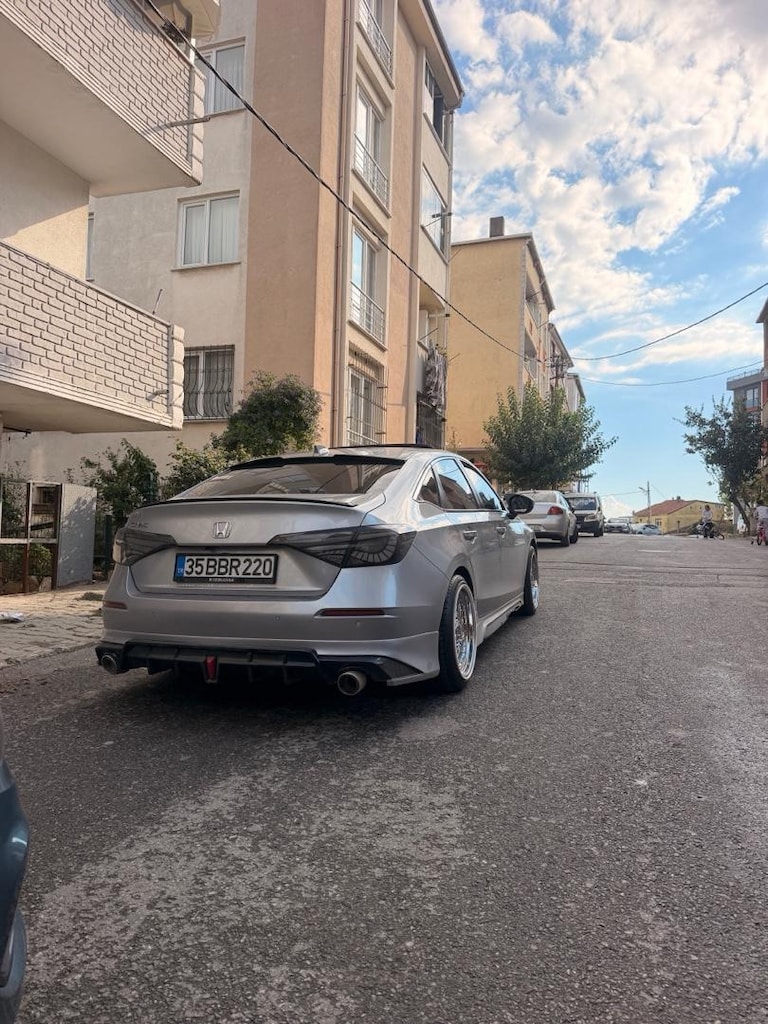 Honda civic 1.5 VTEC ECO ELEGANCE HATASIZ BOYASIZ 70 binde - 12